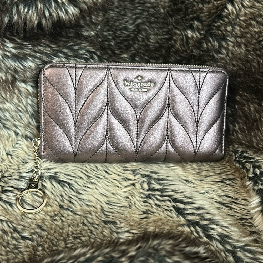 Kate Spade Briar Lane Metallic Quilted Wallet